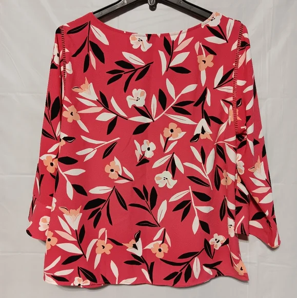Talbots EUC Large Petite Beautiful Floral Blouse, Bell Sleeves, Side Zipper, - Picture 8 of 8